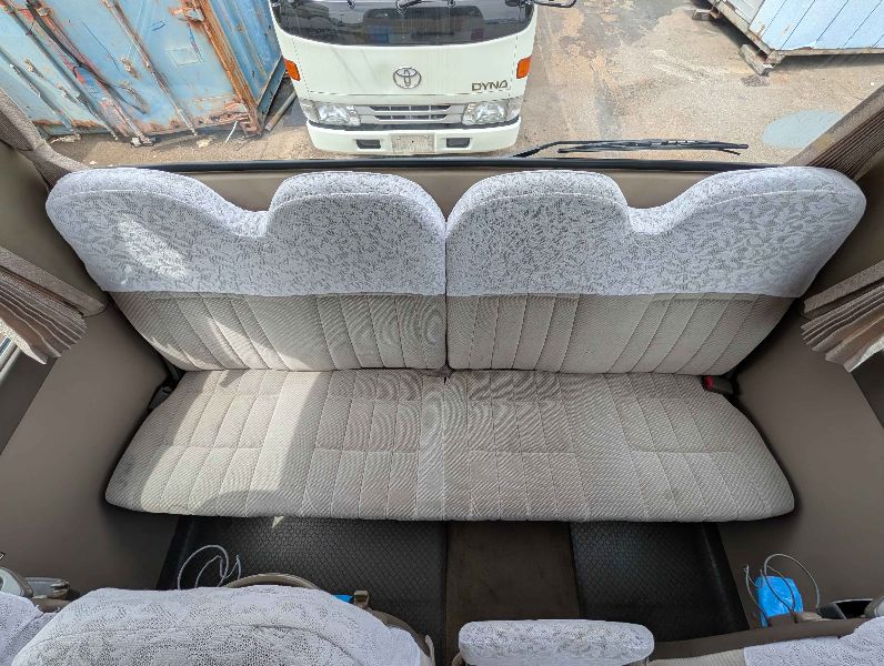  31498  TOYOTA COASTER  2000  