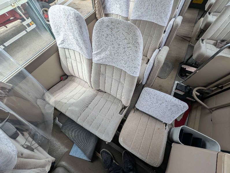  31498  TOYOTA COASTER  2000  