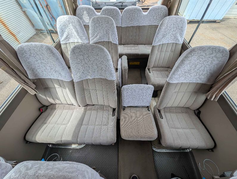  31498  TOYOTA COASTER  2000  