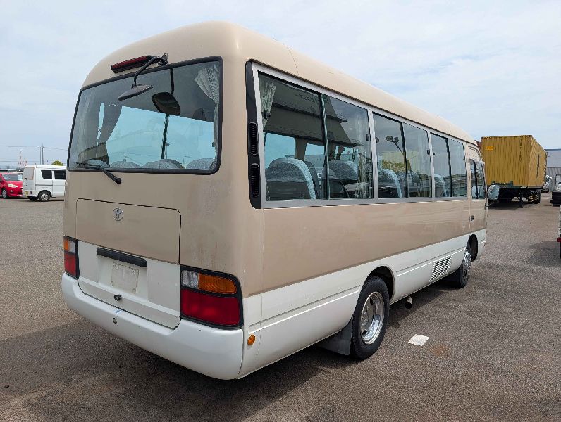  31498  TOYOTA COASTER  2000  