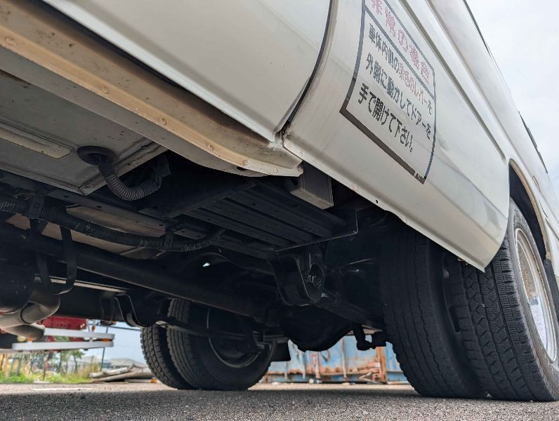  31498  TOYOTA COASTER  2000  