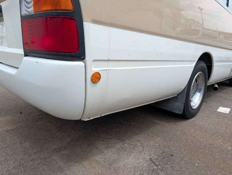  31498  TOYOTA COASTER  2000  