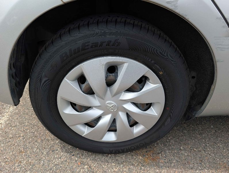  31500  TOYOTA VITZ  2017  