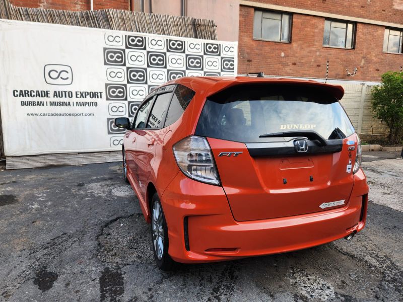  31503  HONDA FIT  2011  