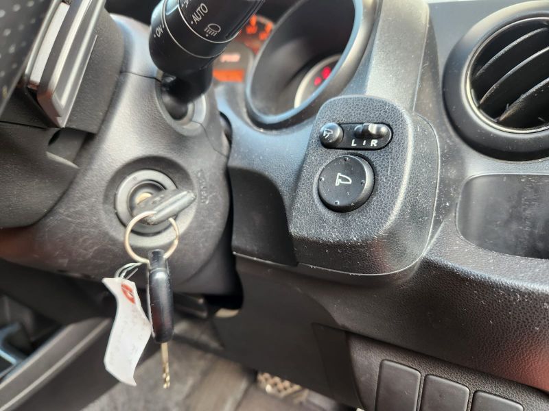  31503  HONDA FIT  2011  
