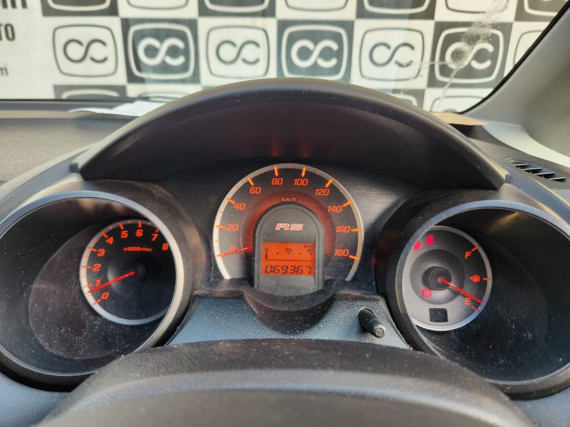  31503  HONDA FIT  2011  