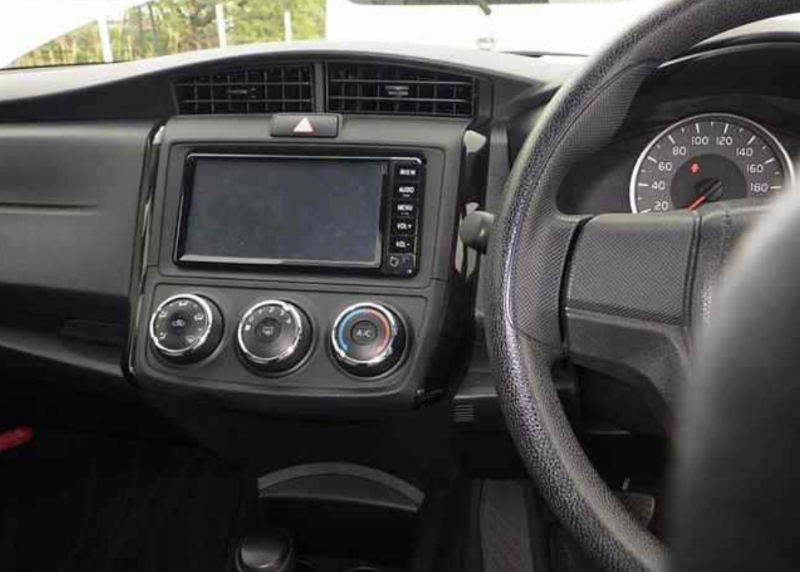  31504  TOYOTA COROLLA AXIO  2017  