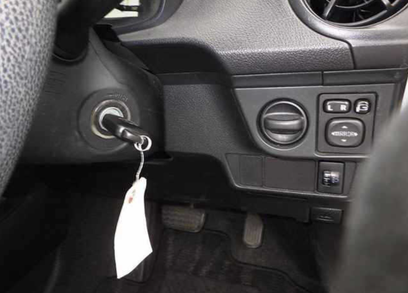  31504  TOYOTA COROLLA AXIO  2017  