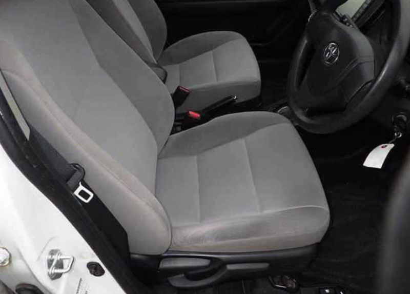  31504  TOYOTA COROLLA AXIO  2017  