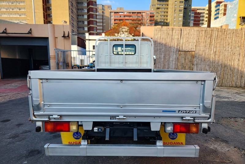  31509  HINO DUTRO TRUCK  2005  