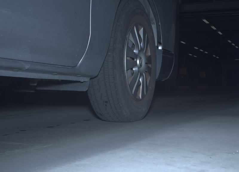  31516  NISSAN CARAVAN  2017  