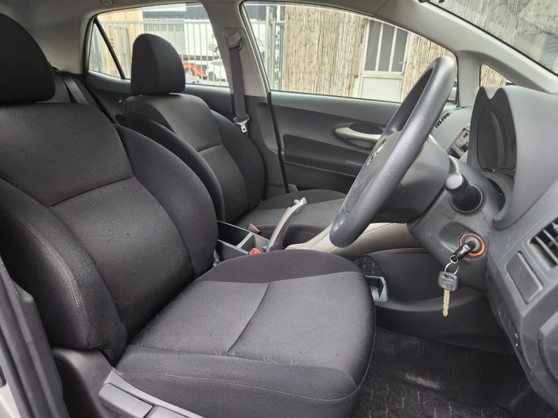  31526  TOYOTA AURIS  2009  