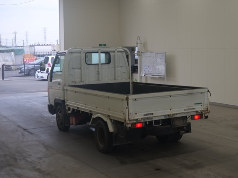  31532  TOYOTA DYNA  1997  