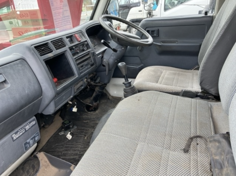  31532  TOYOTA DYNA  1997  