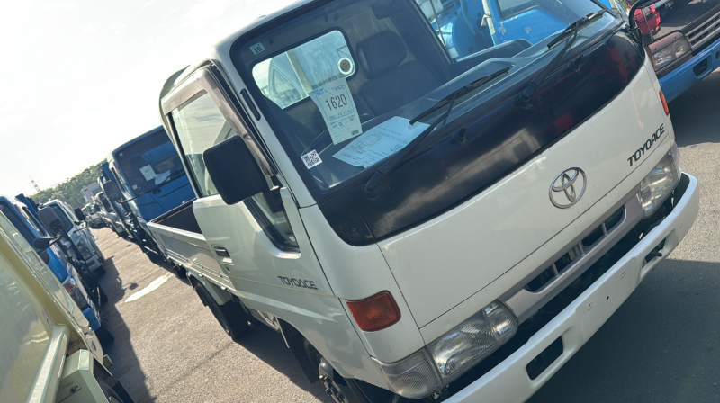  31532  TOYOTA DYNA  1997  