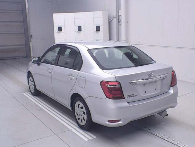  31533  TOYOTA AXIO  2018  