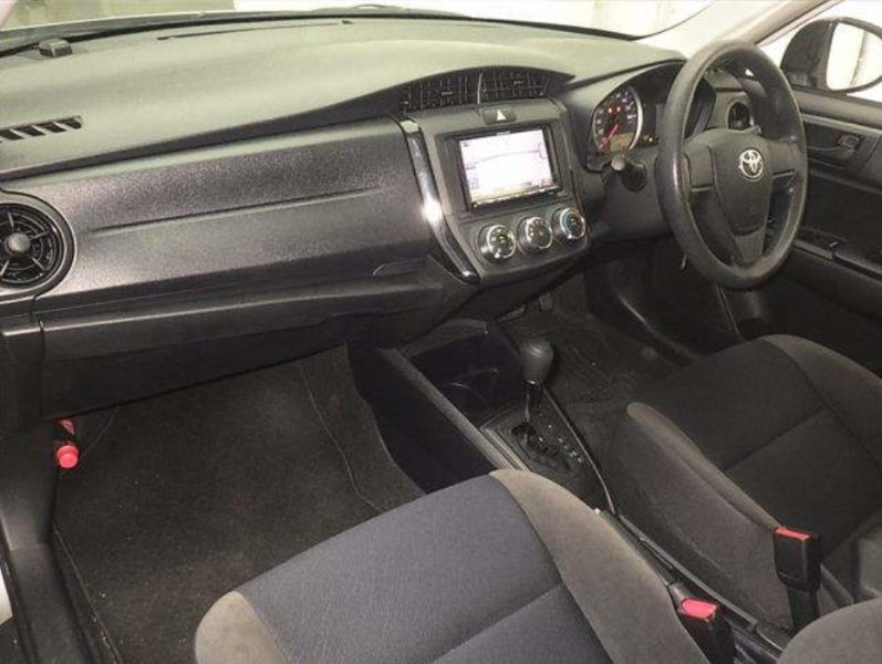  31533  TOYOTA AXIO  2018  