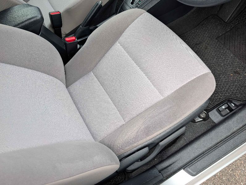  31534  TOYOTA COROLLA AXIO  2017  