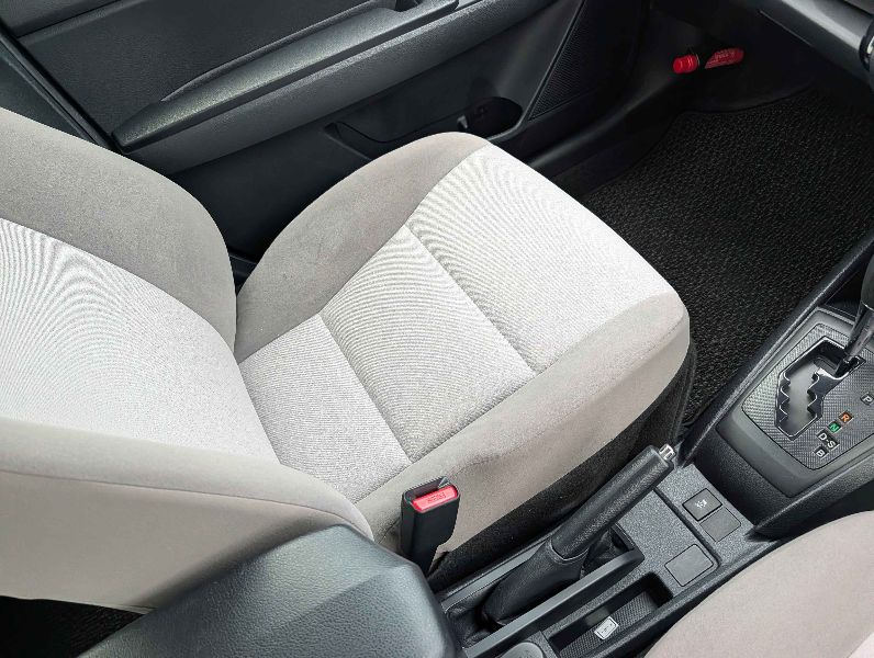  31534  TOYOTA COROLLA AXIO  2017  