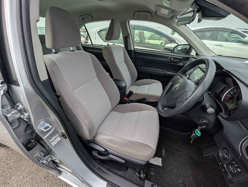  31534  TOYOTA COROLLA AXIO  2017  