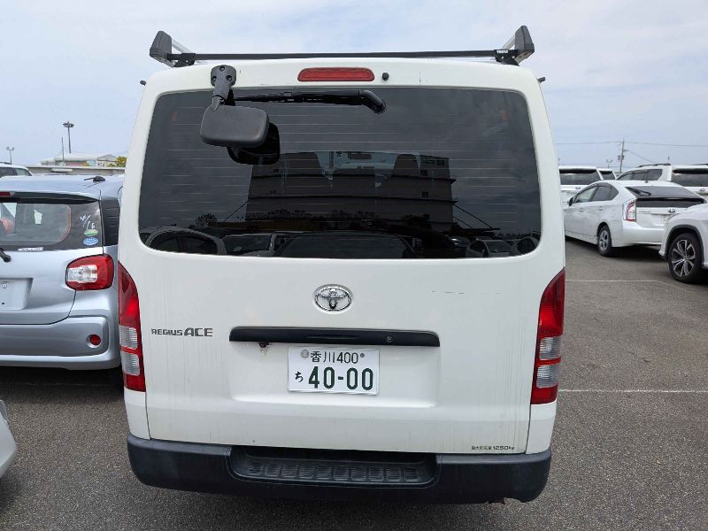  31536  TOYOTA REGIUS ACE  2017  