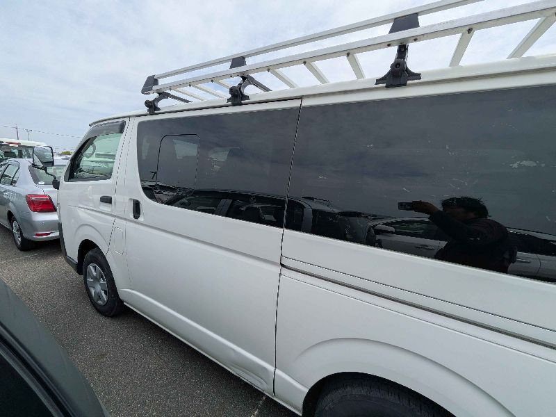  31536  TOYOTA REGIUS ACE  2017  