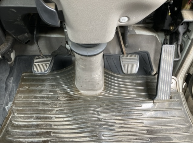  31537  TOYOTA DYNA  2003  