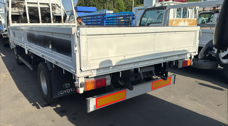  31537  TOYOTA DYNA  2003  