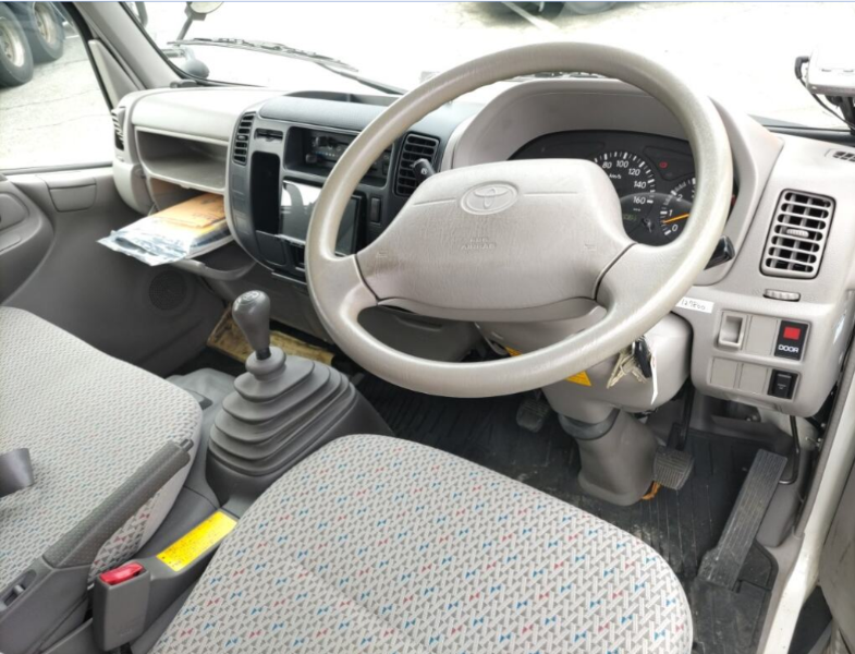  31541  TOYOTA DYNA  2006  