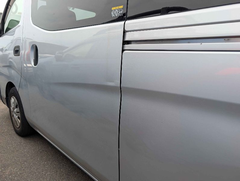  31545  NISSAN CARAVAN  2017  