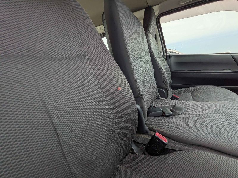  31546  TOYOTA HIACE  2017  