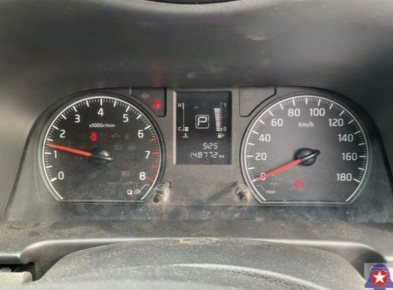  31547  NISSAN CARAVAN  2017  