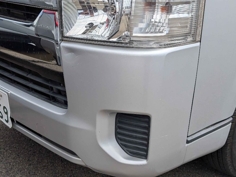  31552  TOYOTA HIACE  2017  