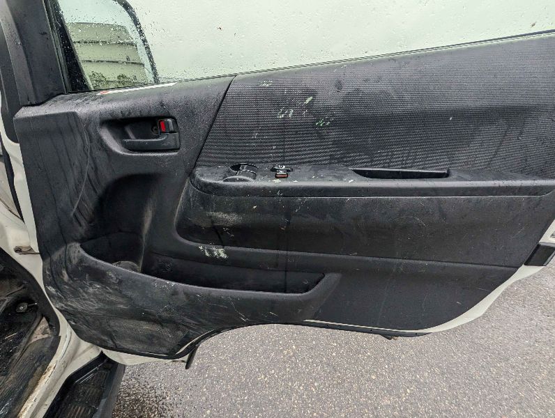  31554  TOYOTA REGIUS  2018  