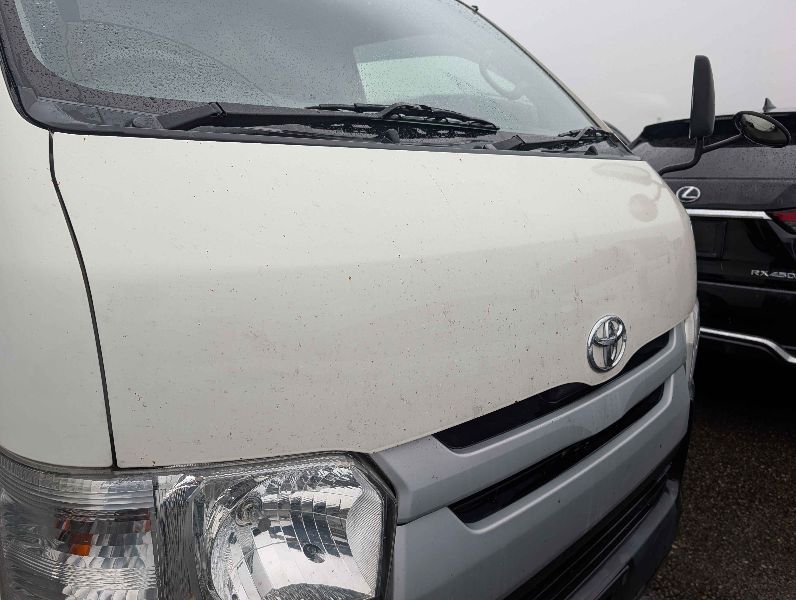  31554  TOYOTA REGIUS  2018  
