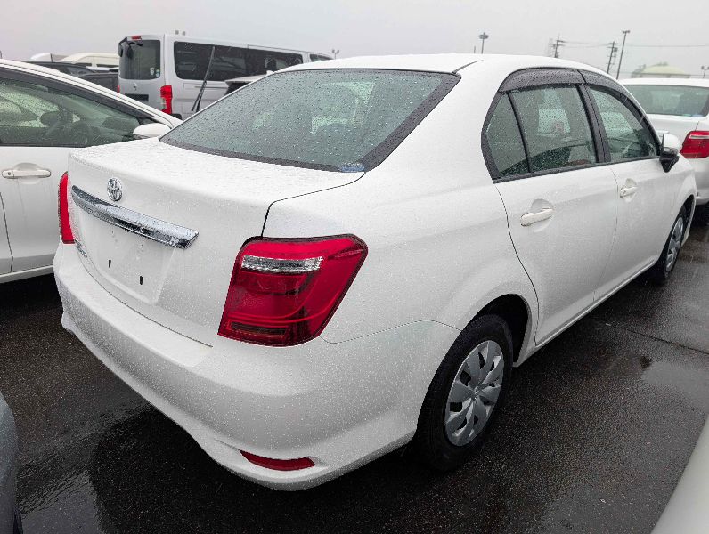  31555  TOYOTA COROLLA AXIO  2018  