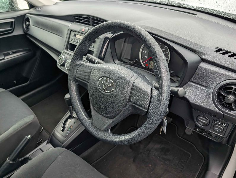  31555  TOYOTA COROLLA AXIO  2018  