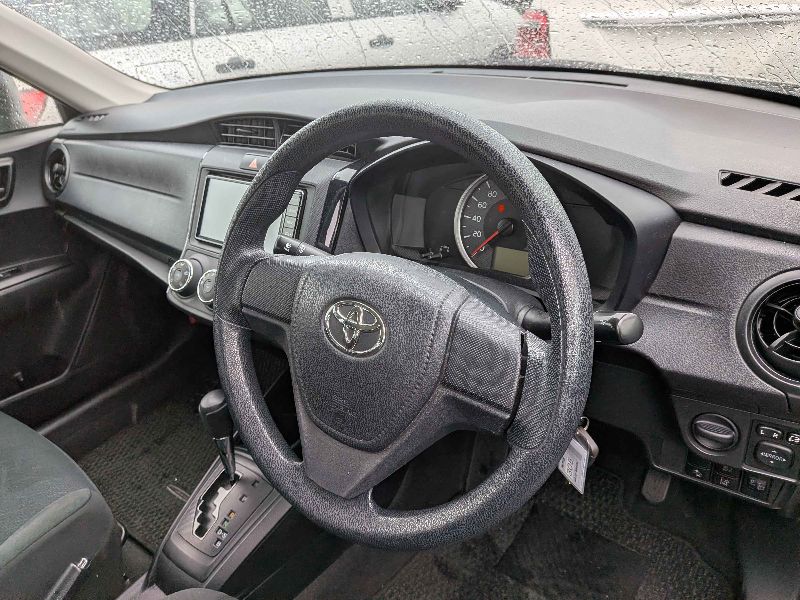  31557  TOYOTA COROLLA AXIO  2018  