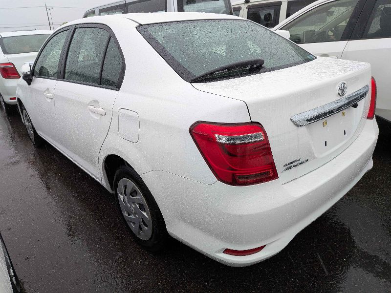  31557  TOYOTA COROLLA AXIO  2018  