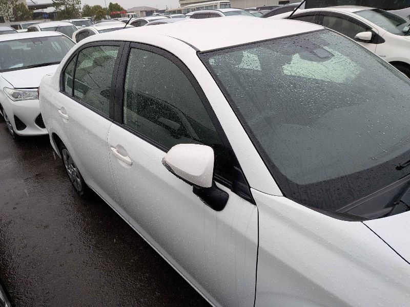  31557  TOYOTA COROLLA AXIO  2018  