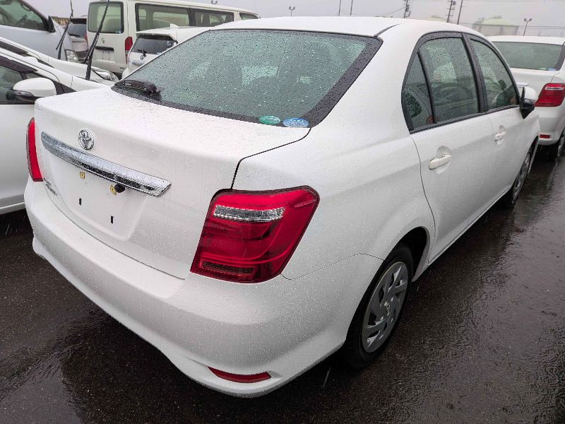  31557  TOYOTA COROLLA AXIO  2018  