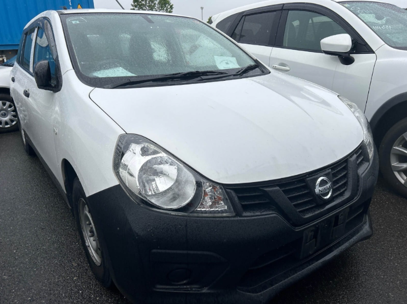  31558  NISSAN AD  2018  
