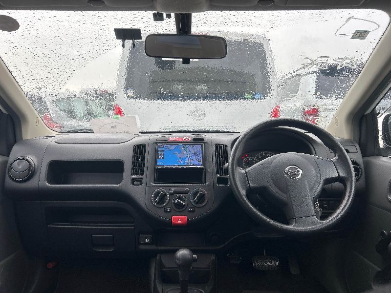  31558  NISSAN AD  2018  
