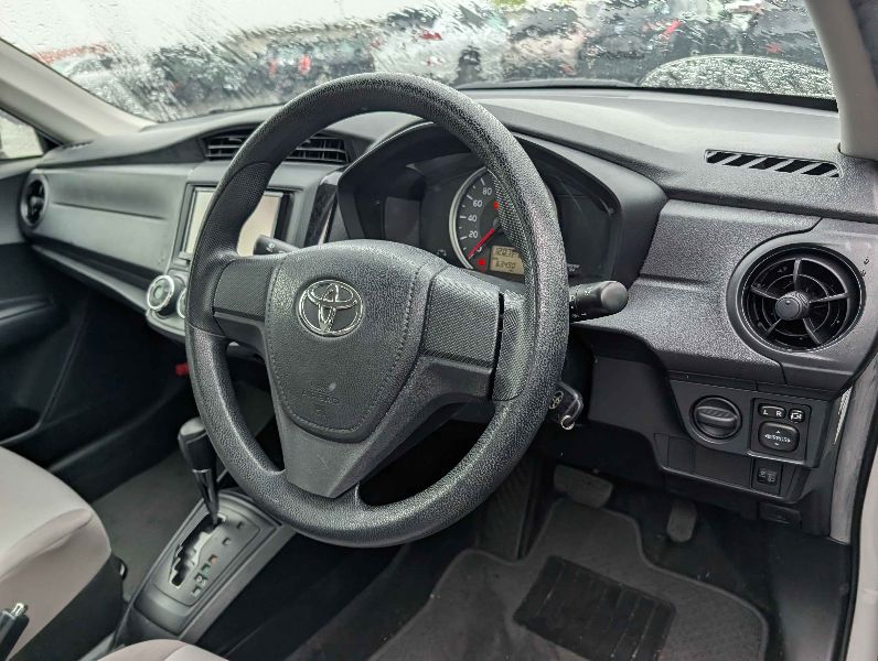  31560  TOYOTA COROLLA AXIO  2017  