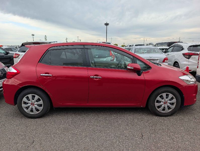  31561  TOYOTA AURIS  2010  