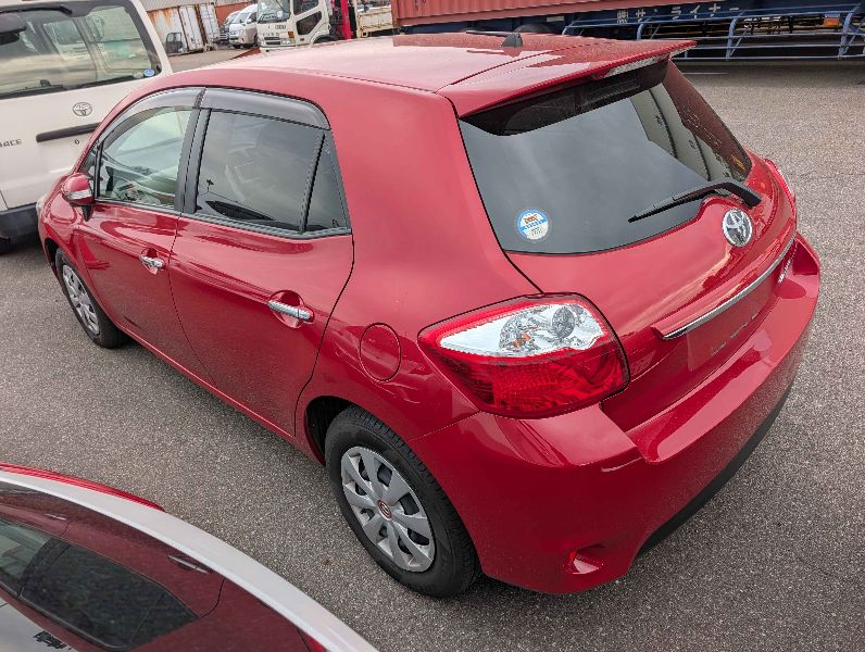  31561  TOYOTA AURIS  2010  