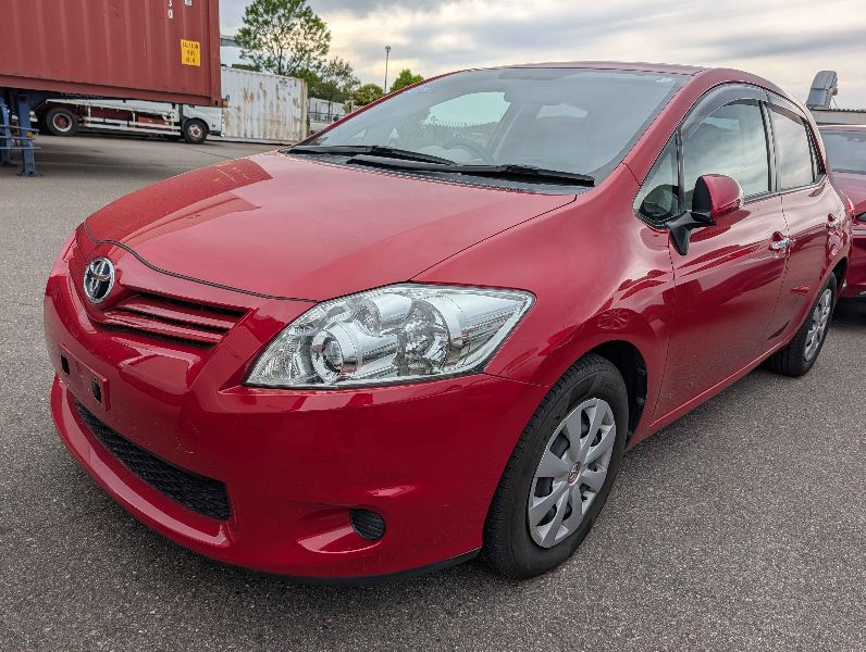  31561  TOYOTA AURIS  2010 