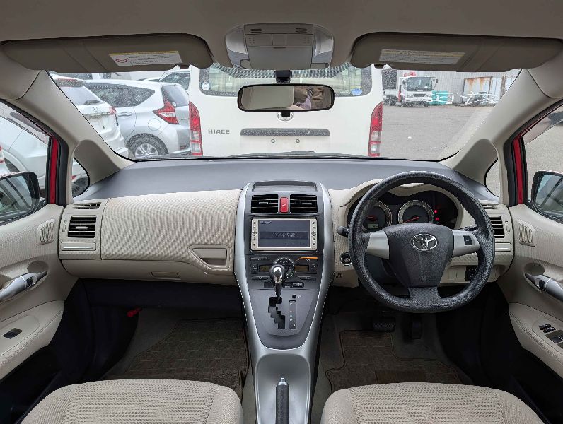  31561  TOYOTA AURIS  2010  