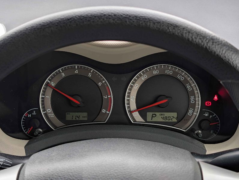 31561  TOYOTA AURIS  2010  