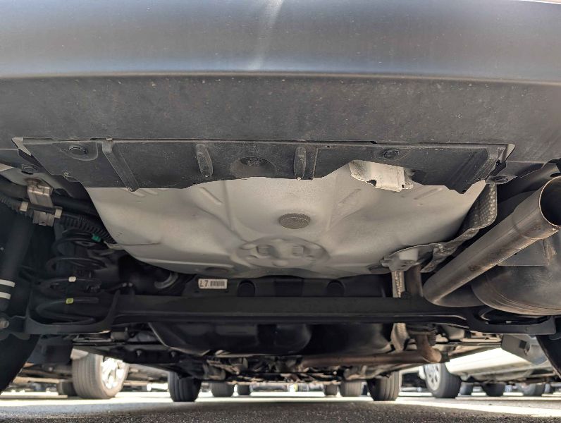  31588  TOYOTA VITZ  2017  